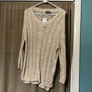 NWT open weave sweater. Very soft